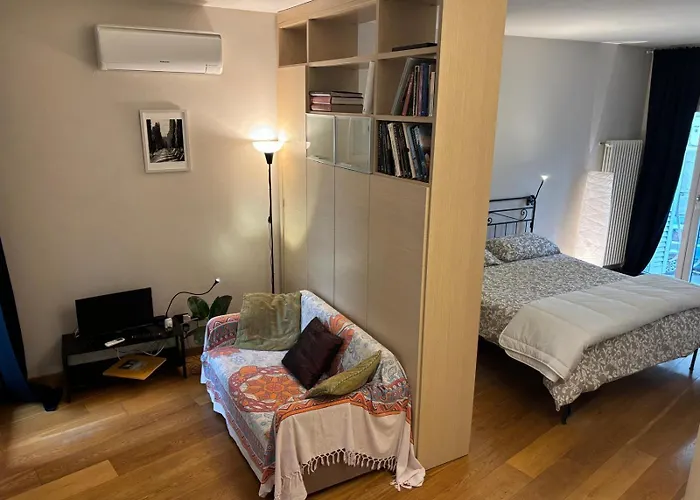 Sam\'S Central & Cosy Studio Apartment By The Old Town