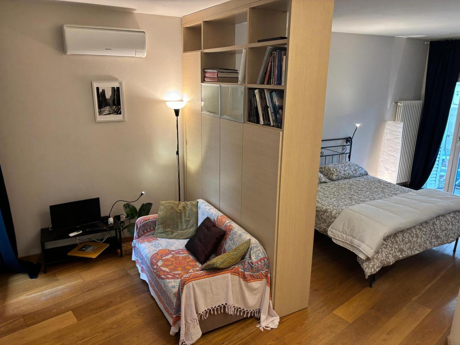 Apartamento Sam's & Cosy By The Old Town *