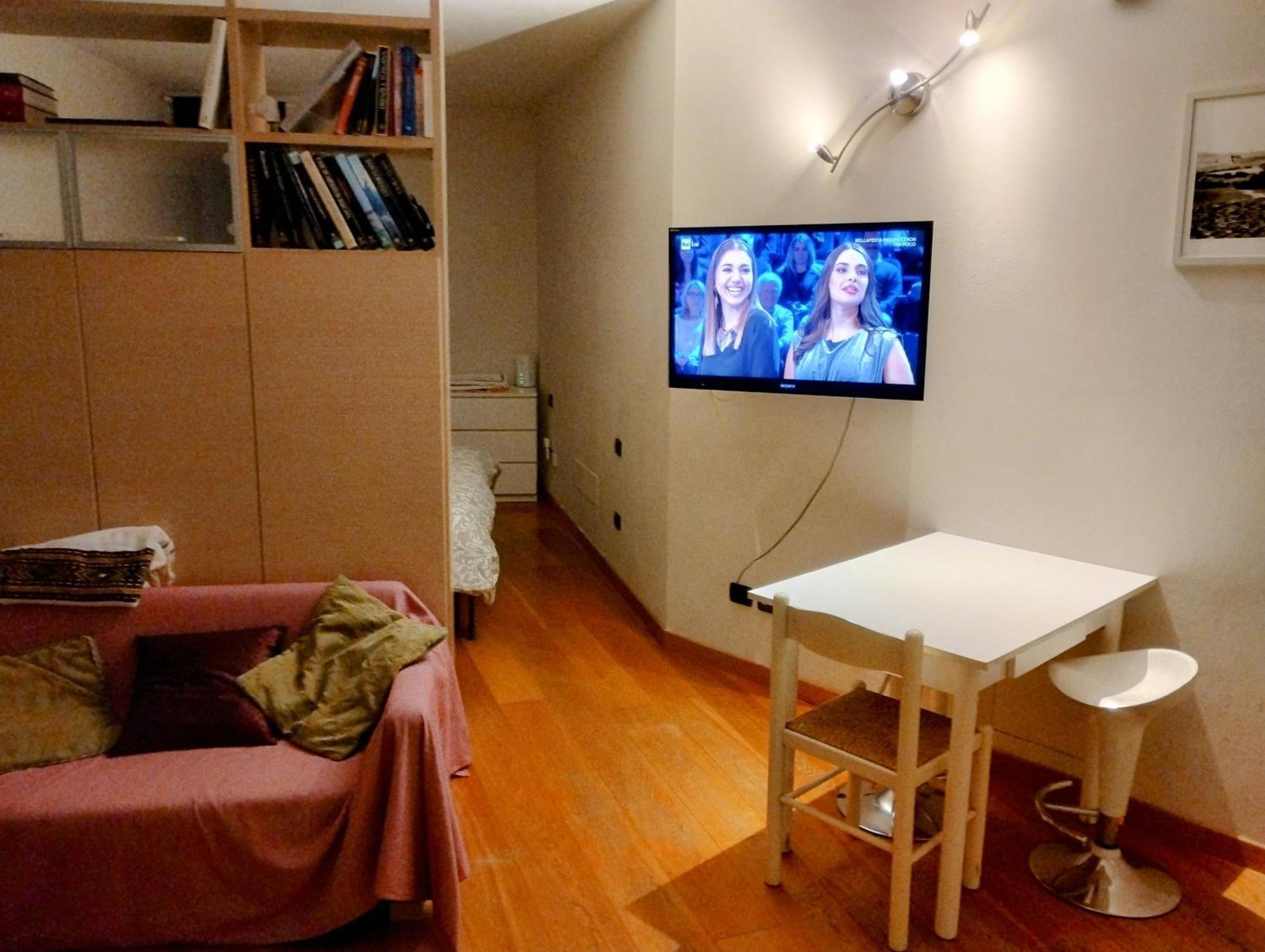 Apartamento Sam's & Cosy By The Old Town